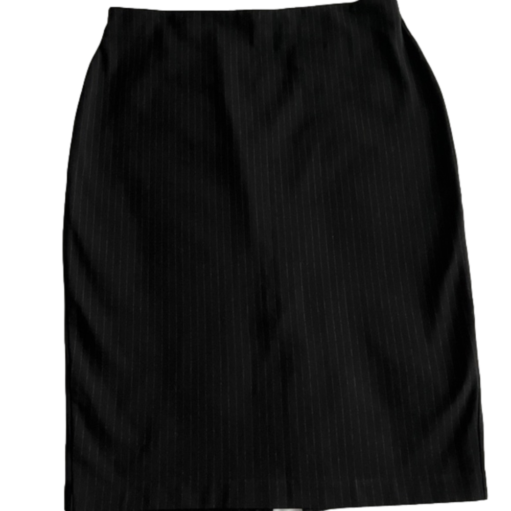 H&M Black Pinstriped pencil skirt. Size L